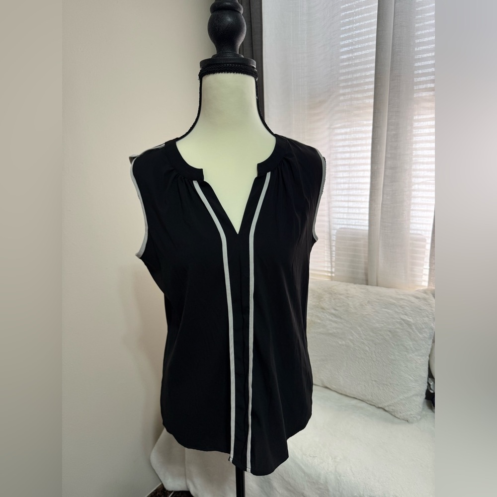 Calvin Klein Sleeveless Black Blouse